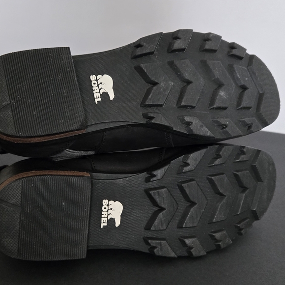 Sorel Black and Gray Chukka Boots - Picture 6 of 12